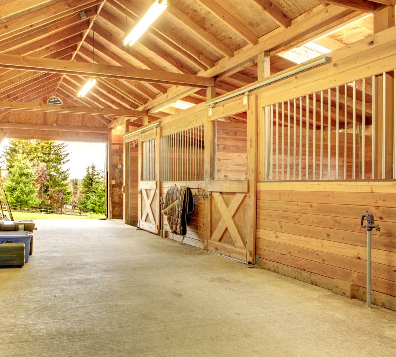 Barn Siding Repair in Overland Park, KS